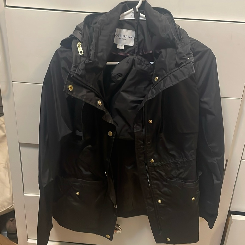 Cole Haan Packable rain coat xs